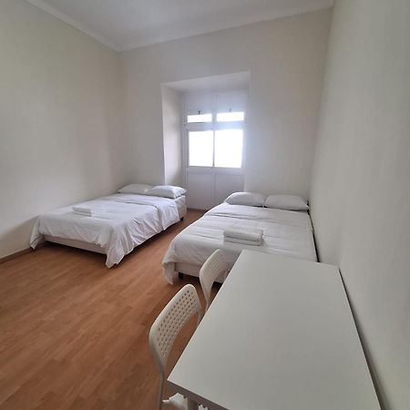 Residencial Ideal Lisbon Exterior photo